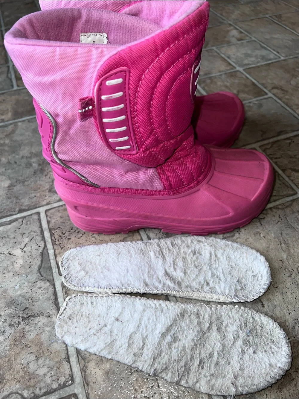 Kids sz 2 Pink Winter Snow Boots